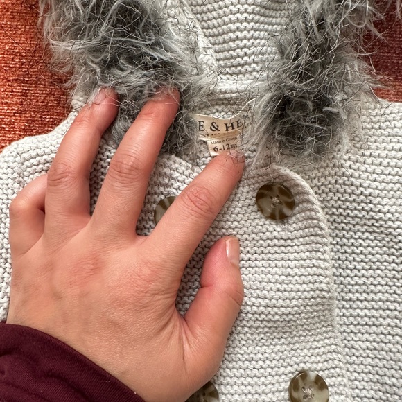 Infant winter bundle - Picture 7 of 9